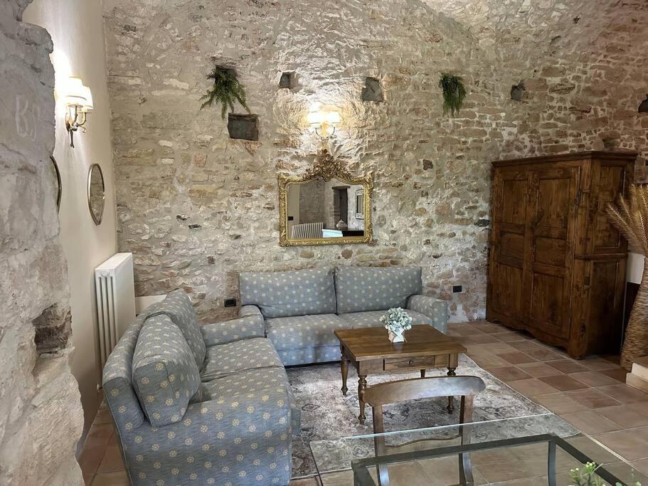 All Stone Horse Stable Converted To Elegant Apartment - Baltimora Spoleto Esterno foto