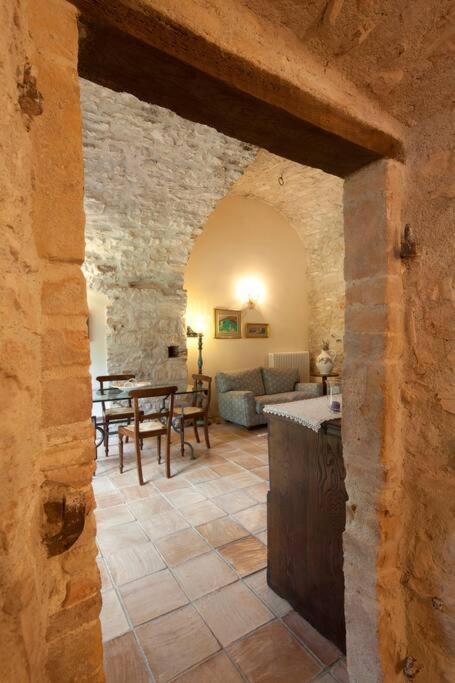 All Stone Horse Stable Converted To Elegant Apartment - Baltimora Spoleto Esterno foto